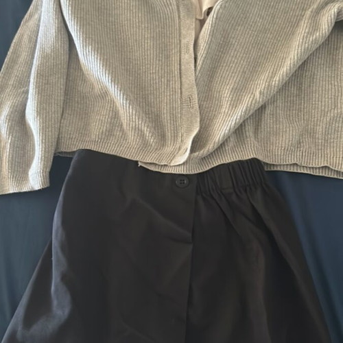 Girl's spring clothes set Mango like new, size 7-8 years
