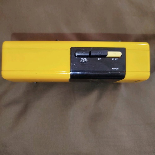 Vintage SHARP JC-F3 personal stereo cassette player FM used
