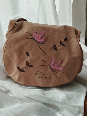 Shoulder bag made of genuine suede like new, hand painted