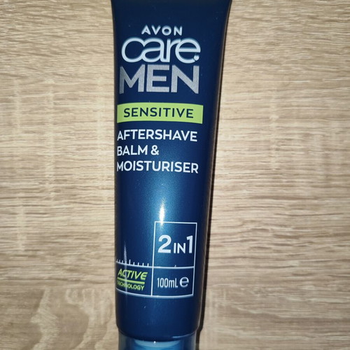 Avon Care Men Sensitive 2-in-1 Aftershave Balm and Moisturizer 100ml