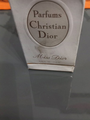Parfums Miss Dior Christian Dior vintage καινούργιο κανονικό άρωμα Eau de Parfum