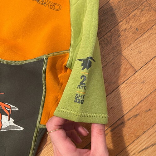 Tribord children's diving suit like new, for 8 years old