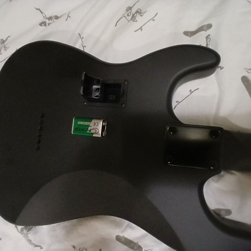 Harley Benton guitar with active pickups new