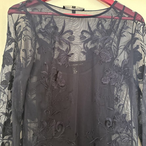 White House Black Market navy blue sheer mesh top with embroidered floral details size small new