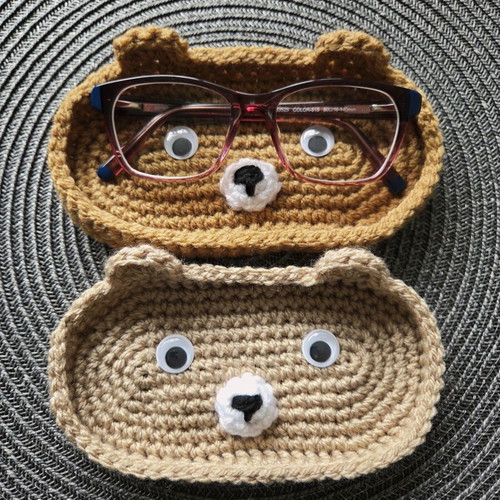 Handmade Crochet Glasses Holder set of 2, like new, beige and brown