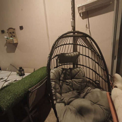Garden swing like new condition