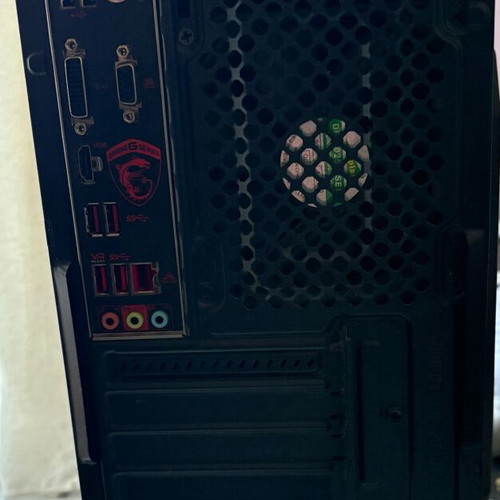 Desktop computer used with AMD Ryzen 3 2200G, 16GB RAM, 256GB SSD