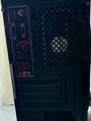 Desktop computer used with AMD Ryzen 3 2200G, 16GB RAM, 256GB SSD