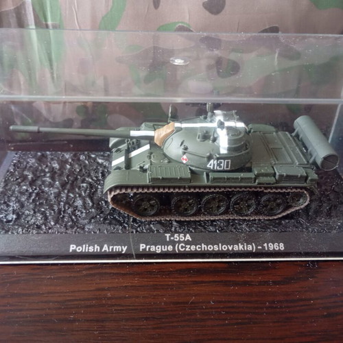 DeAgostini T-55A Polish Army tank model 1:72
