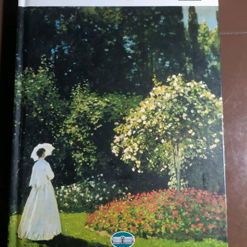Monet art book like new