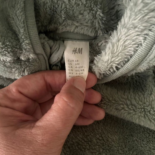 H&M baby jacket like new, 4-6 months