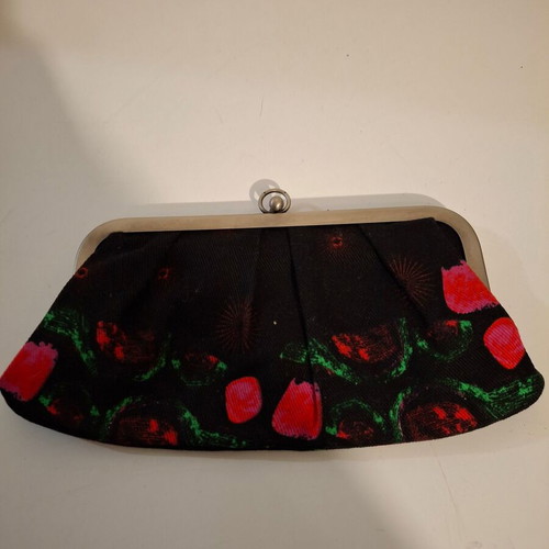 Women's fabric handbag new, black and red