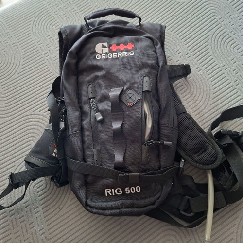 Hiking bag like new