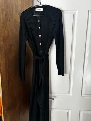Karavan Ronny knitted black dress S/M used with belt
