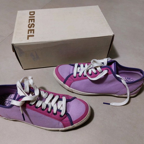 Sneakers Diesel γυναικεία σαν καινούργια, άσπρο και μωβ, μέγεθος 40