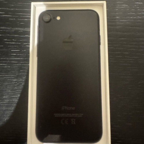 iPhone 7 32GB new, black, with charger and headphones
