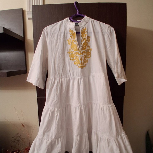 Branded dress white, like new, size S