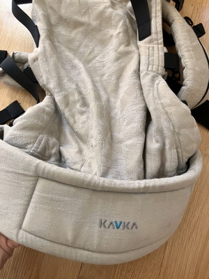 Kavka Multi-age ergonomic baby carrier like new