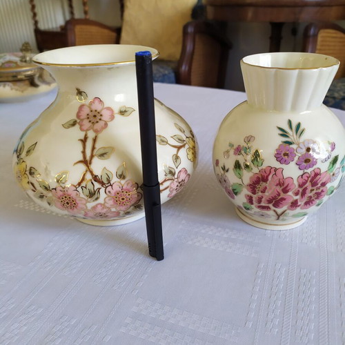 Zsolnay Hungary 1868 hand painted vases like new, set of 2