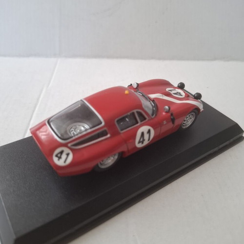 Alfa Romeo Giulia TZ1 1964 scale model used, Best Model 1:43
