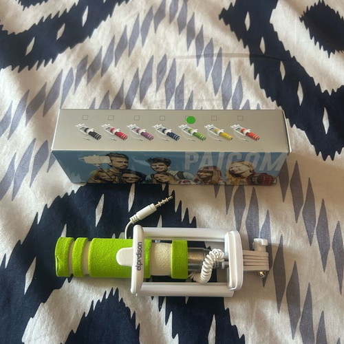Selfie stick extendable new