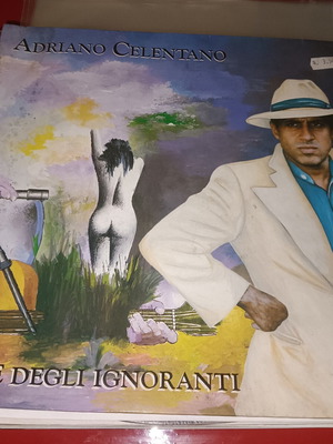 LP Adriano Celentano Re Degli Ignoranti used, pop