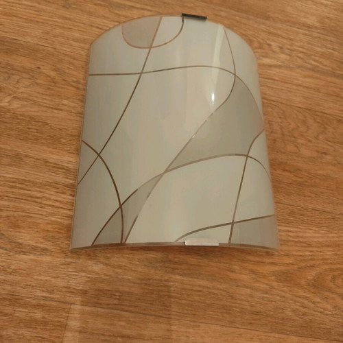 Wall and ceiling light like new with gray details