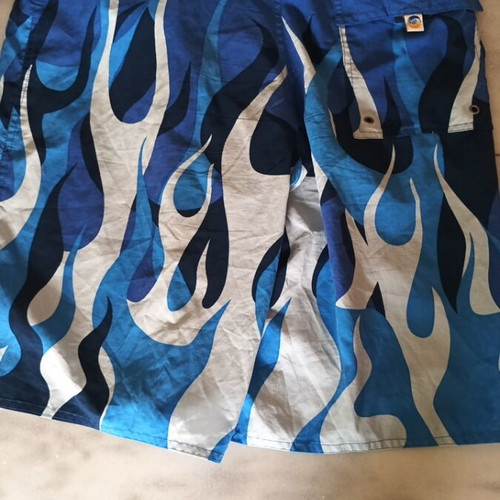 WAVELINE men's swim shorts like new, size XL, blue