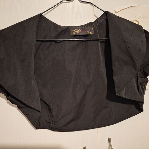 Ysatis bolero size 3 like new, black