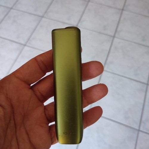 IQOS ILUMA i ONE Breeze green device like new