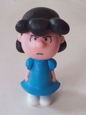 Фигура Lucy Snoopy Peanut Movie Mcdonalds 2015 като нова