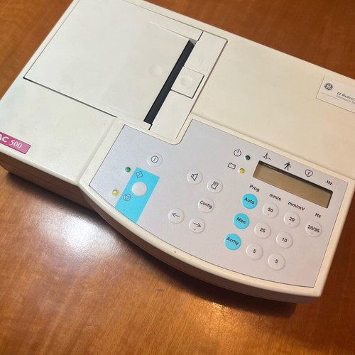 General Electric MAC 500 ECG μεταχειρισμένος ηλεκτροκαρδιογράφος για ανταλλακτικά ή επισκευή