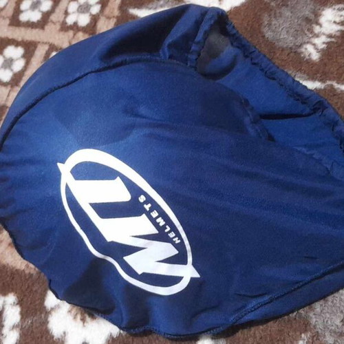 Motorcycle helmet women's like new, size 52 Mt helmets