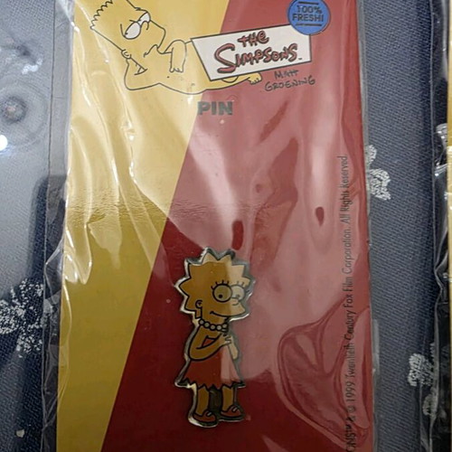 The Simpsons metal pins Lisa and Bart set new
