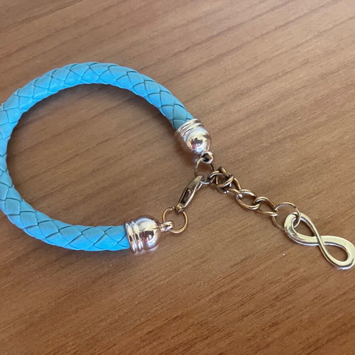 Set earrings and bracelet