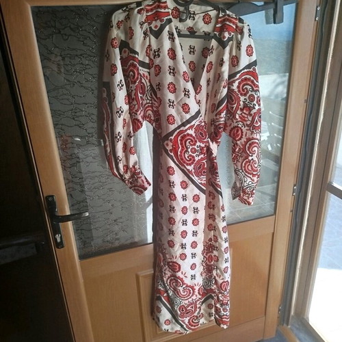 Zara caftan dress like new, white multicolor XS