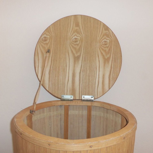 Wooden and Bamboo Laundry Basket with Lid used, 40 cm diameter, 52 cm height