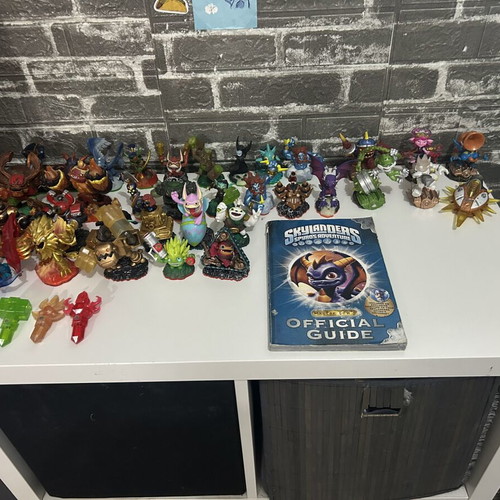 Skylanders games for PS3 and Xbox One used, set of 4