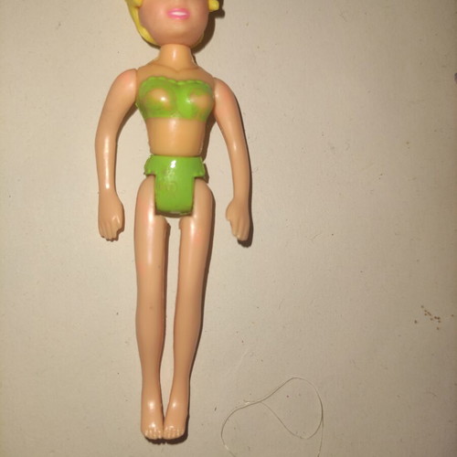 Polly Pocket bag with 9 dolls and accessories used