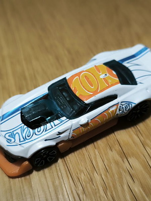 Hot Wheels '18 Dodge Charger SRT Hellcat μεταχειρισμένο, HW Art Cars 2023