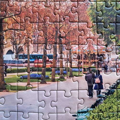 Eiffel Tower puzzle like new, 500 pieces, Trefl