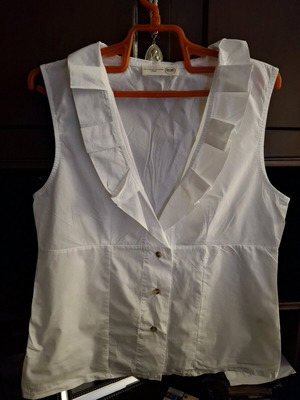 BSB sleeveless women's shirt white like new, size L
