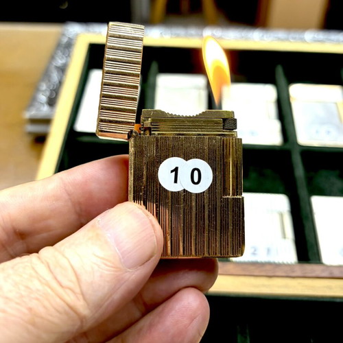 DuPont N10 gold lighter used, vintage