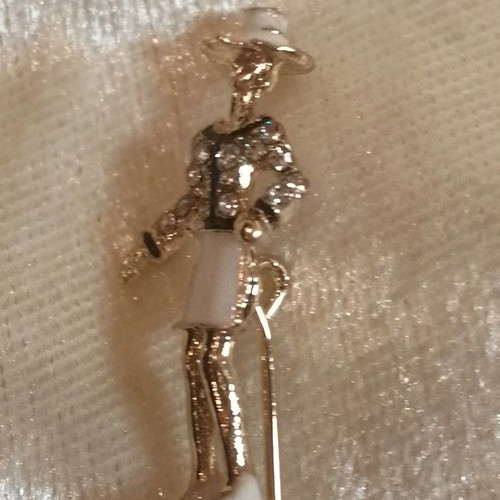 Lady Coco pin used with girl motif