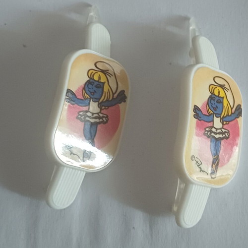 Smurfette vintage hair clips like new, 80s