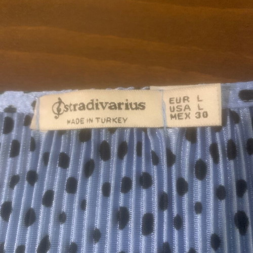 Stradivarius women's wrap shirt like new, blue with black dots