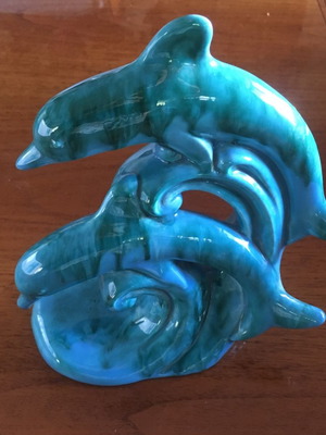 Dolphin statue used, blue color