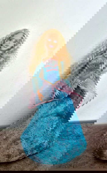 BARBIE ISLAND PRINCESS