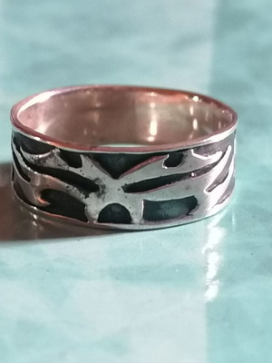 Silver 925 ring band with embossed tribal designs new no 56 (US 7.5)