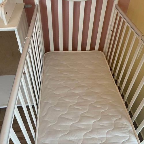 Pali Baby Beds Set of 2 with Wheels, 5-Drawer Chest and Changing Table, Like New